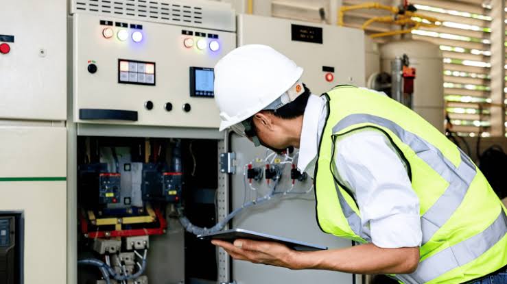 Sistemas Eléctricos